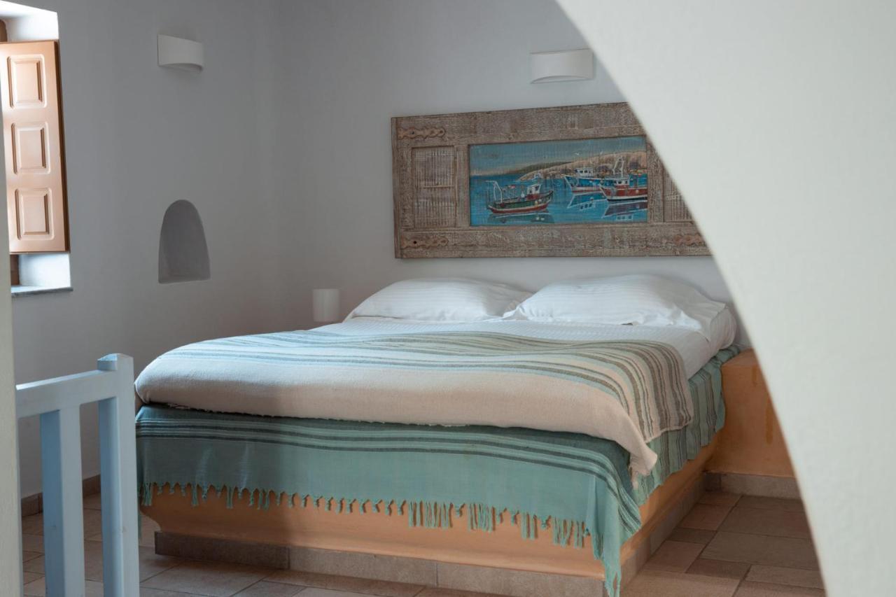 Xaraki Traditional Houses Folegandros Town Exterior foto